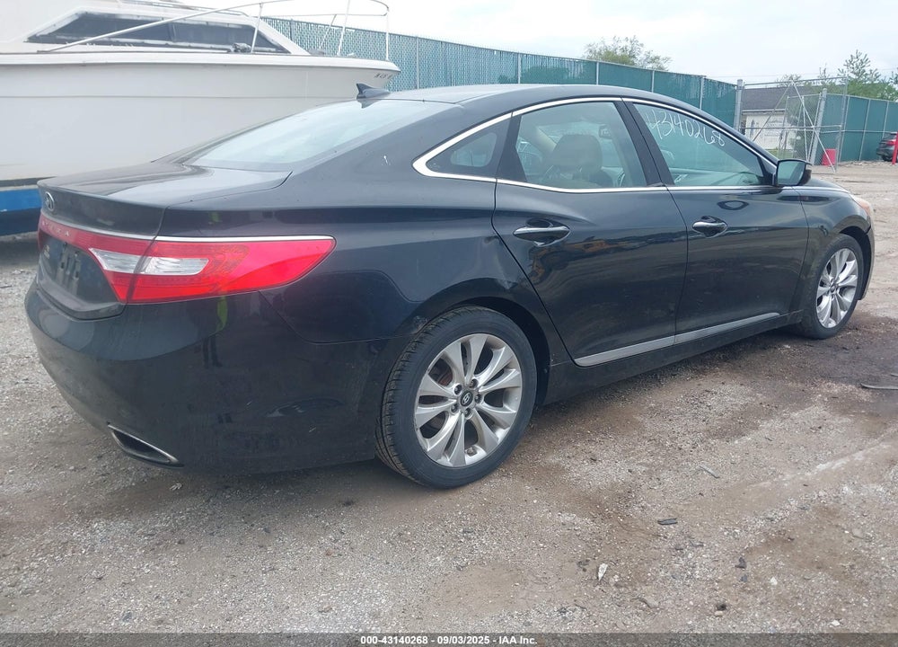 2012 HYUNDAI AZERA VIN: KMHFG4JG0CA138138