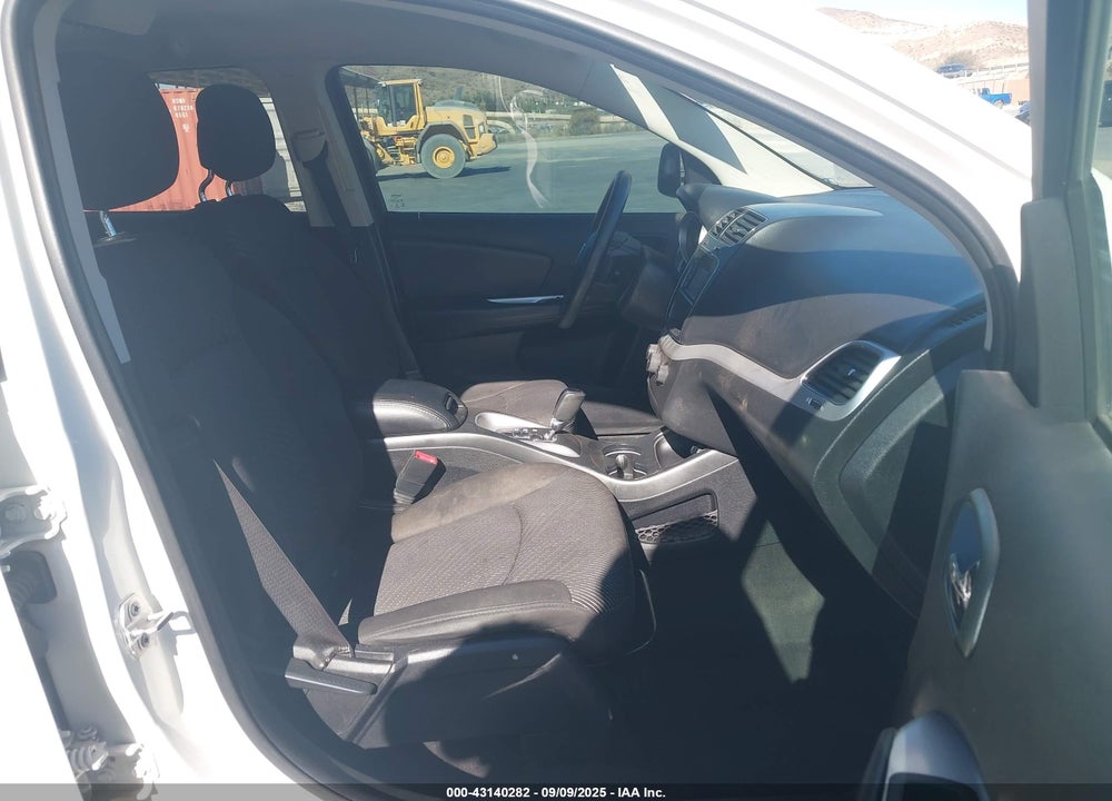 2014 DODGE JOURNEY SXT VIN: 3C4PDCBG3ET250714