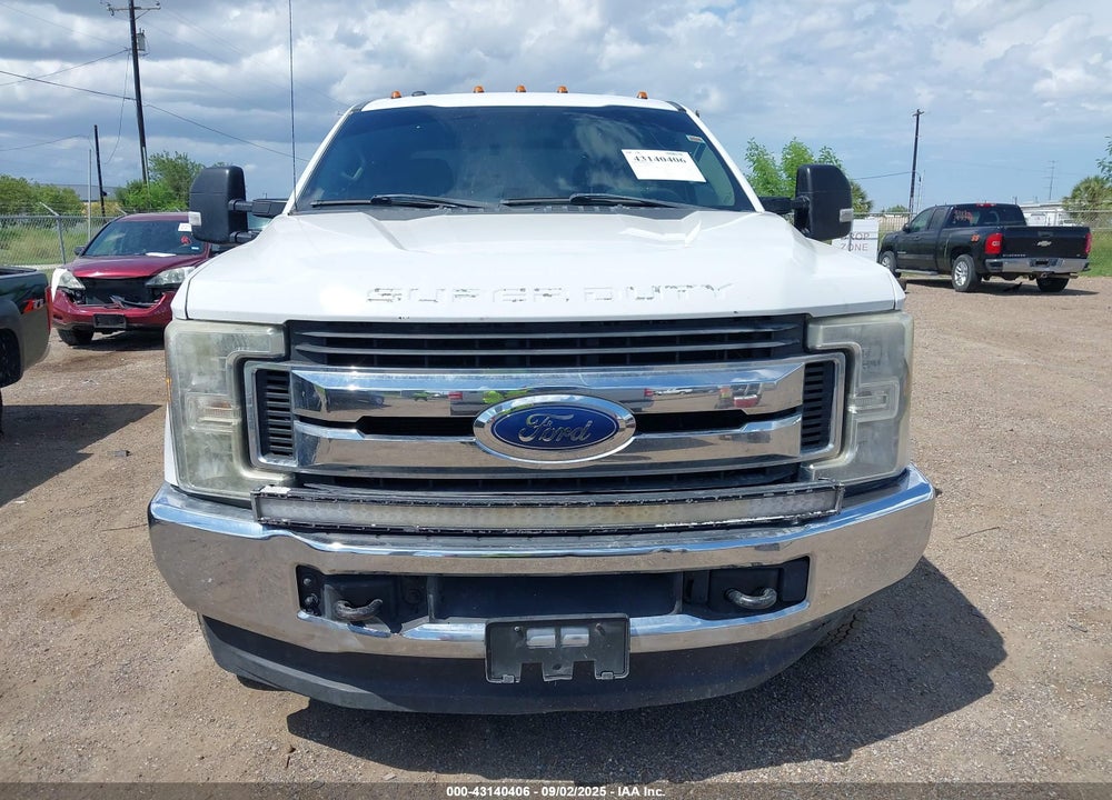 2017 FORD F-350 XLT VIN: 1FT8W3DT2HED52356