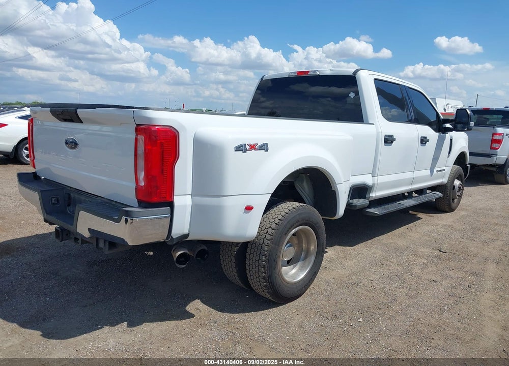 2017 FORD F-350 XLT VIN: 1FT8W3DT2HED52356