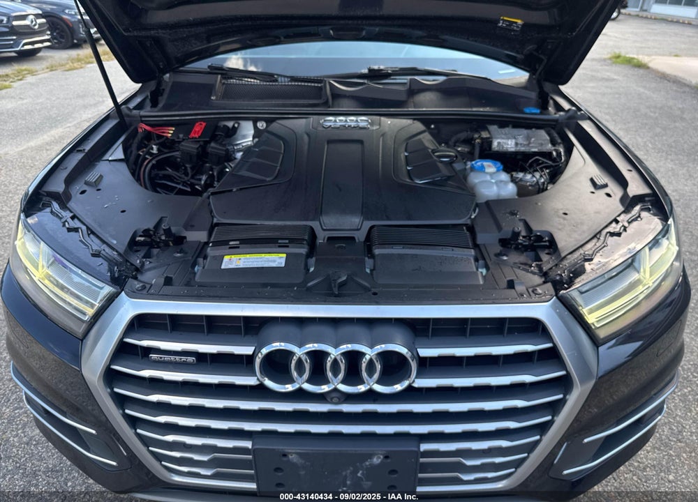 2017 AUDI Q7 VIN: WA1LAAF70HD025967