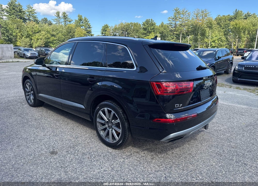 2017 AUDI Q7 VIN: WA1LAAF70HD025967