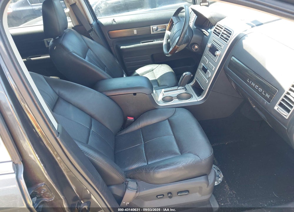 2007 LINCOLN MKX VIN: 2LMDU88CX7BJ17905