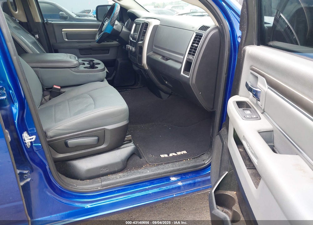 2016 RAM 1500 VIN: 1C6RR7GT3GS377496