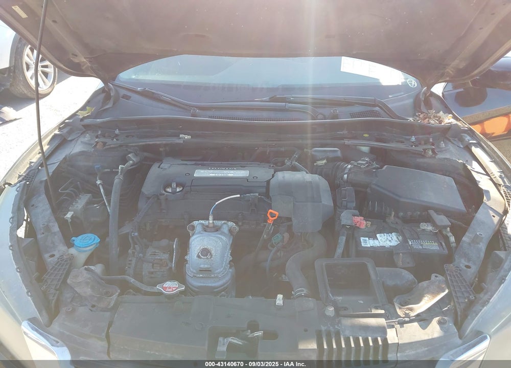 2013 HONDA ACCORD VIN: 1HGCR2F8XDA118540