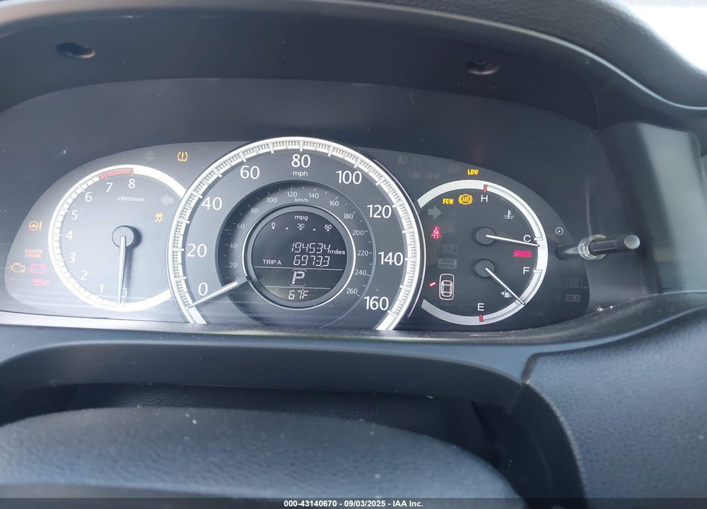 2013 HONDA ACCORD VIN: 1HGCR2F8XDA118540