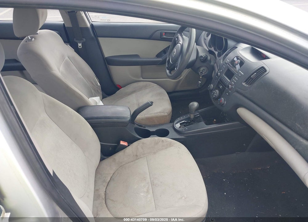 2010 KIA FORTE EX VIN: KNAFU4A26A5063594
