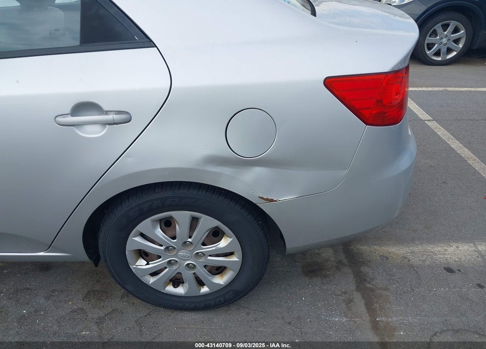 2010 KIA FORTE EX VIN: KNAFU4A26A5063594
