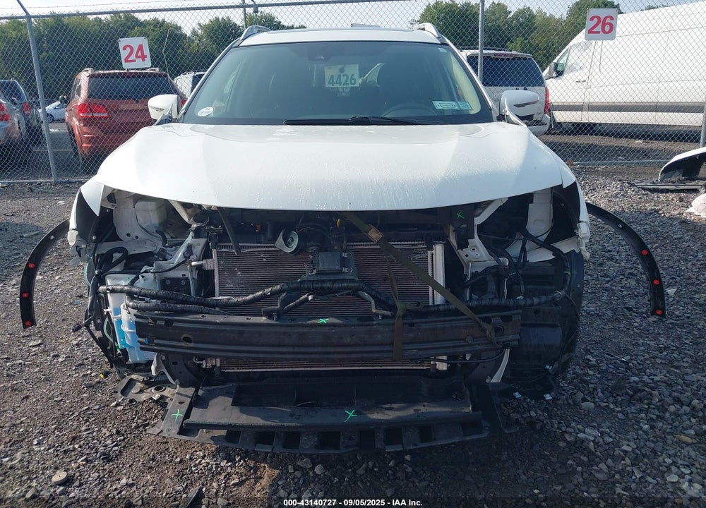 2017 NISSAN ROGUE VIN: 5N1AT2MV8HC793258
