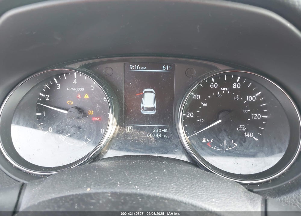 2017 NISSAN ROGUE VIN: 5N1AT2MV8HC793258