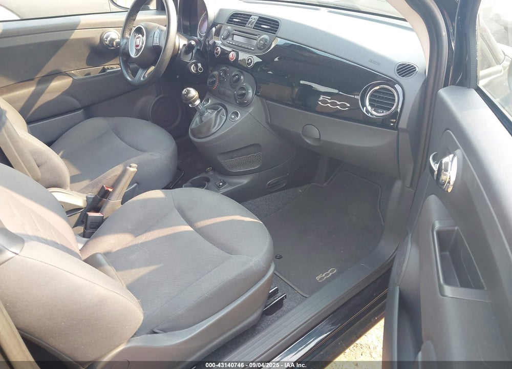 2015 FIAT 500 VIN: 3C3CFFAR6FT561962