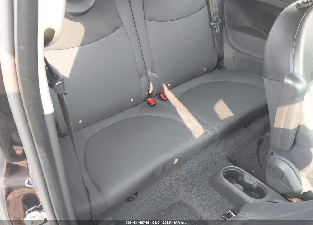 2015 FIAT 500 VIN: 3C3CFFAR6FT561962