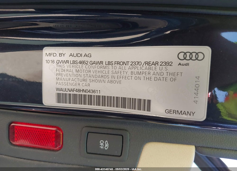 2017 AUDI A4 VIN: WAULNAF48HN043611