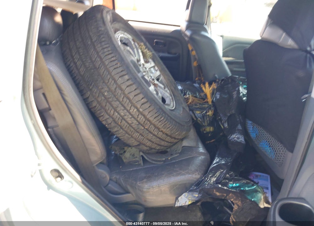 2003 HONDA PILOT EX-L VIN: 2HKYF18553H603606