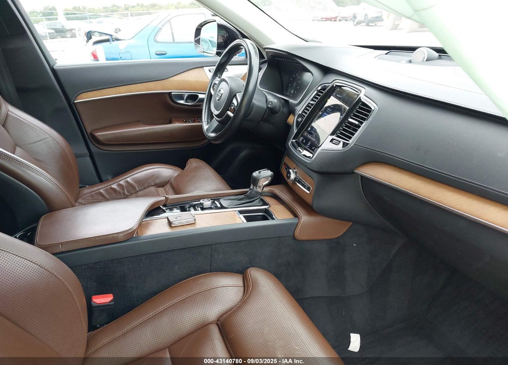 2018 VOLVO XC90 VIN: YV4A22PL2J1376038