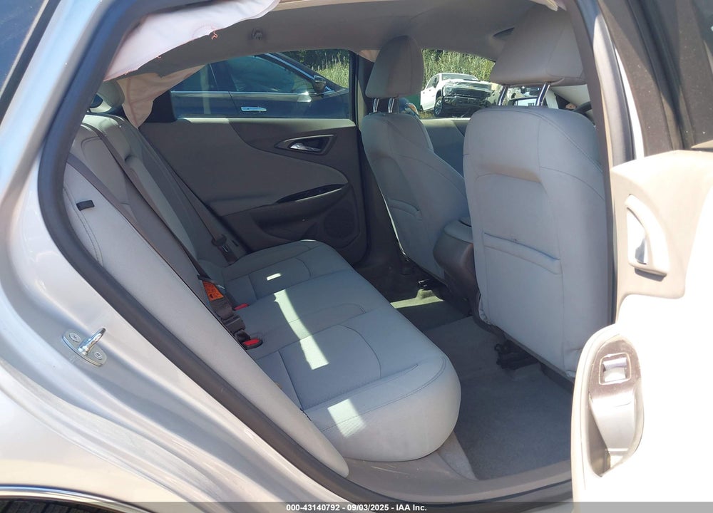 2016 CHEVROLET MALIBU VIN: 1G1ZA5ST8GF229521