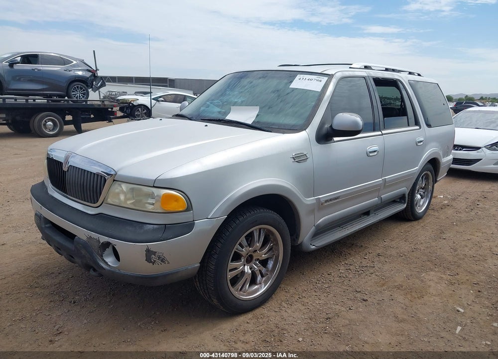 1998 LINCOLN NAVIGATOR VIN: 5LMPU28LXWLJ31143