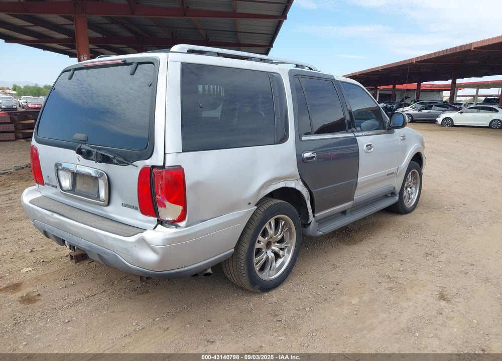 1998 LINCOLN NAVIGATOR VIN: 5LMPU28LXWLJ31143