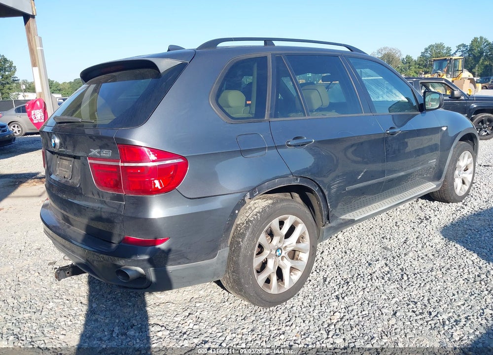 2011 BMW X5 XDRIVE35I/XDRIVE35I PREMIUM/XDRIVE35I SPORT ACTIVITY VIN: 5UXZV4C50BL415391