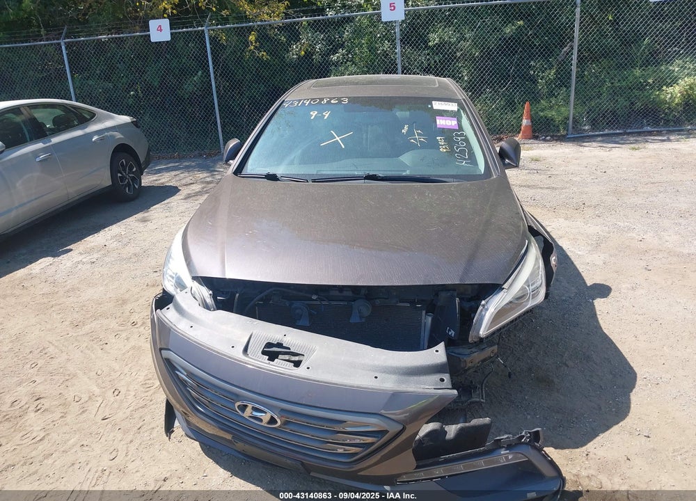 2016 HYUNDAI SONATA VIN: 5NPE34AF4GH425693