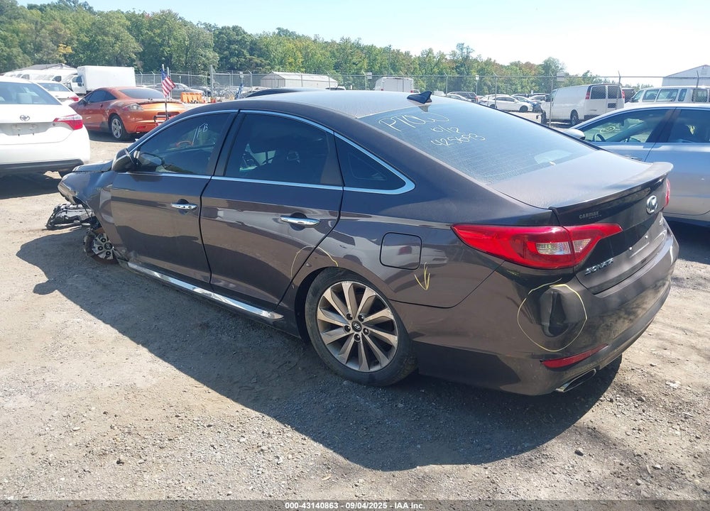 2016 HYUNDAI SONATA VIN: 5NPE34AF4GH425693