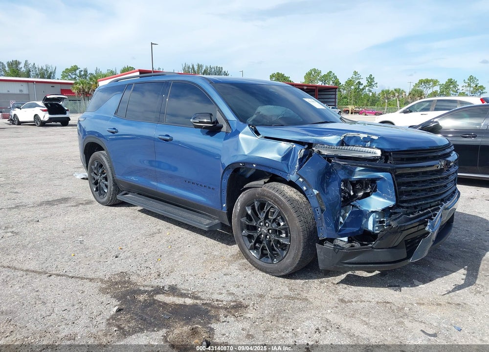 2024 CHEVROLET TRAVERSE FWD LT VIN: 1GNERGKS3RJ220332