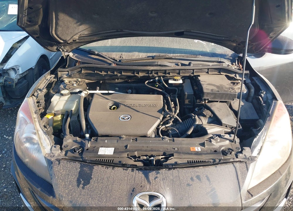 2011 MAZDA 3 S SPORT VIN: JM1BL1K52B1409838
