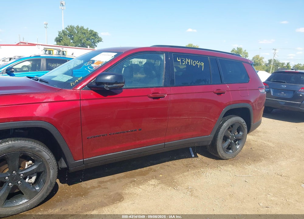 2023 JEEP GRAND CHEROKEE L VIN: 1C4RJKBG9P8104377