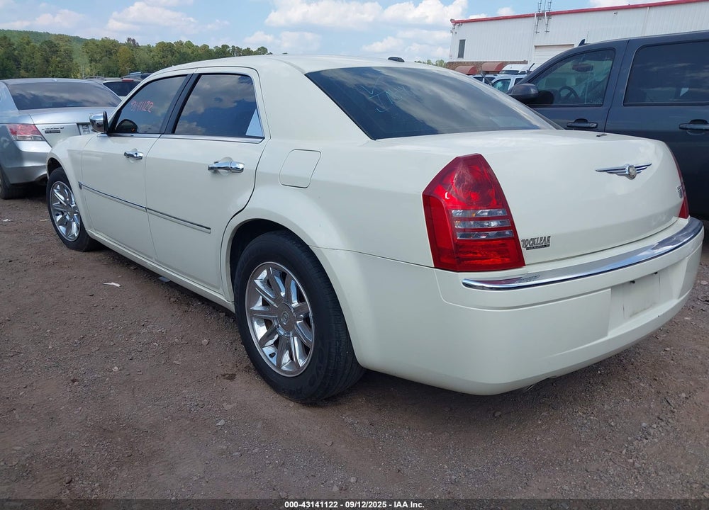 2007 CHRYSLER 300C VIN: 2C3KA63H07H806747