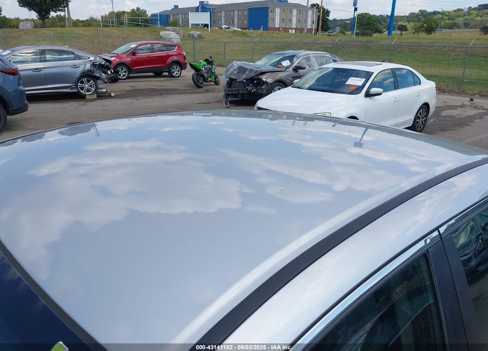 2015 HONDA ACCORD VIN: 1HGCR2F57FA106953
