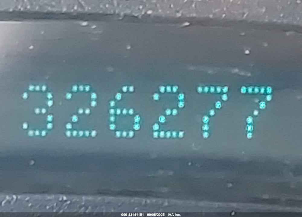 2005 CHEVROLET SUBURBAN 1500 Z71 VIN: 3GNFK16Z35G118019
