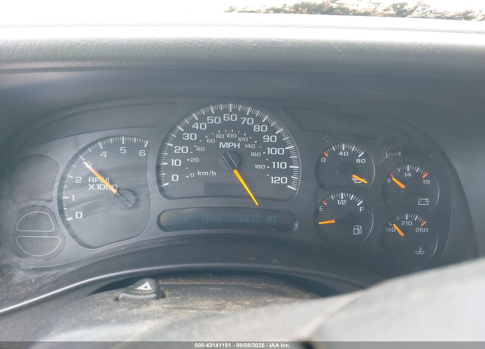 2005 CHEVROLET SUBURBAN 1500 Z71 VIN: 3GNFK16Z35G118019