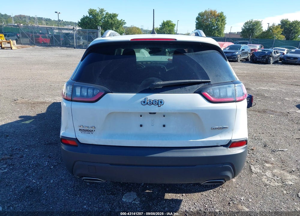 2019 JEEP CHEROKEE LATITUDE 4X4 VIN: 1C4PJMCX5KD233735