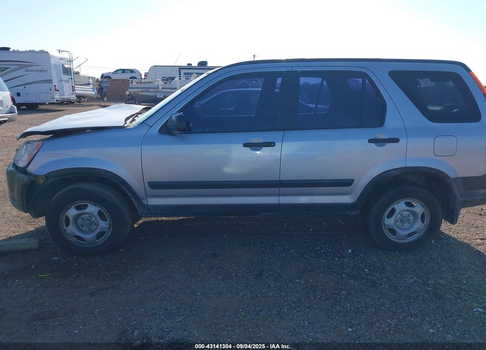 2002 HONDA CR-V LX VIN: JHLRD68462C023390