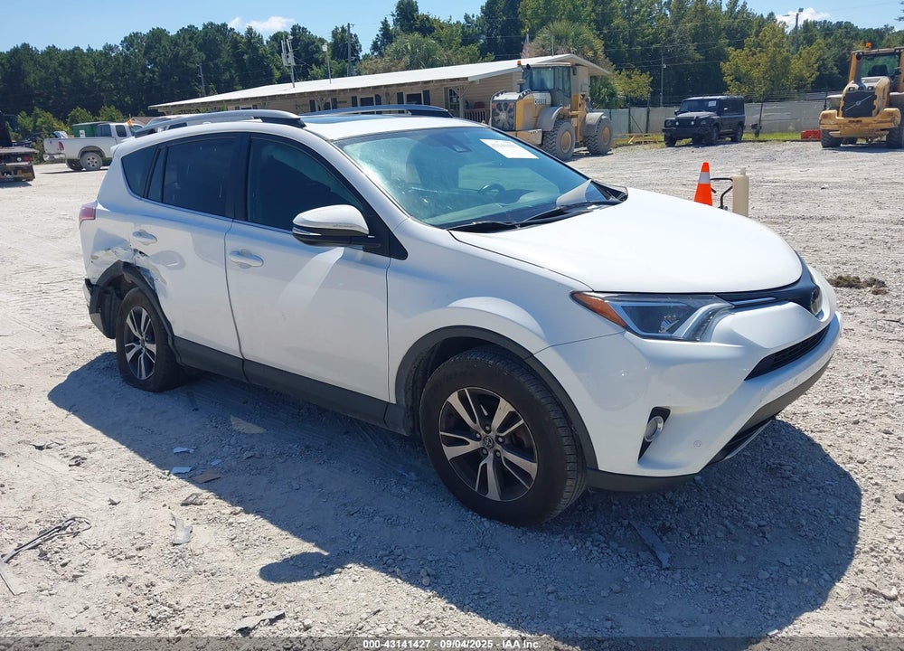 2018 TOYOTA RAV4 XLE VIN: 2T3WFREV3JW456427