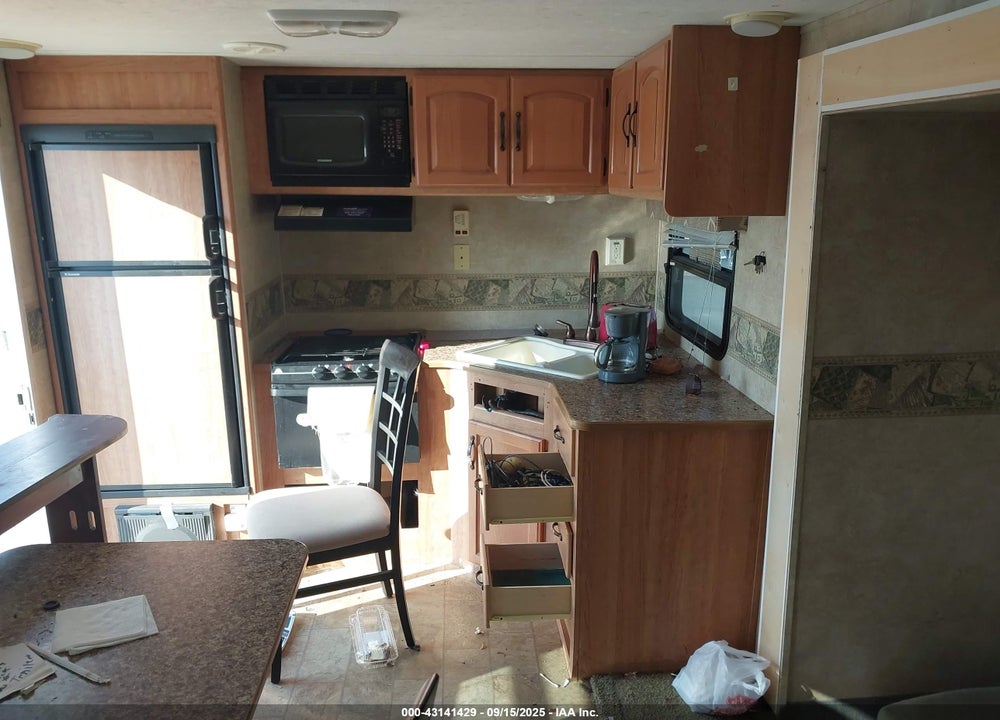 2008 KEYSTONE SPRINTER 242RKS VIN: 4YDT2422581532862