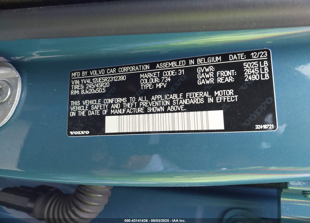 2024 VOLVO XC40 B5 PLUS BRIGHT THEME VIN: YV4L12UE5R2312390