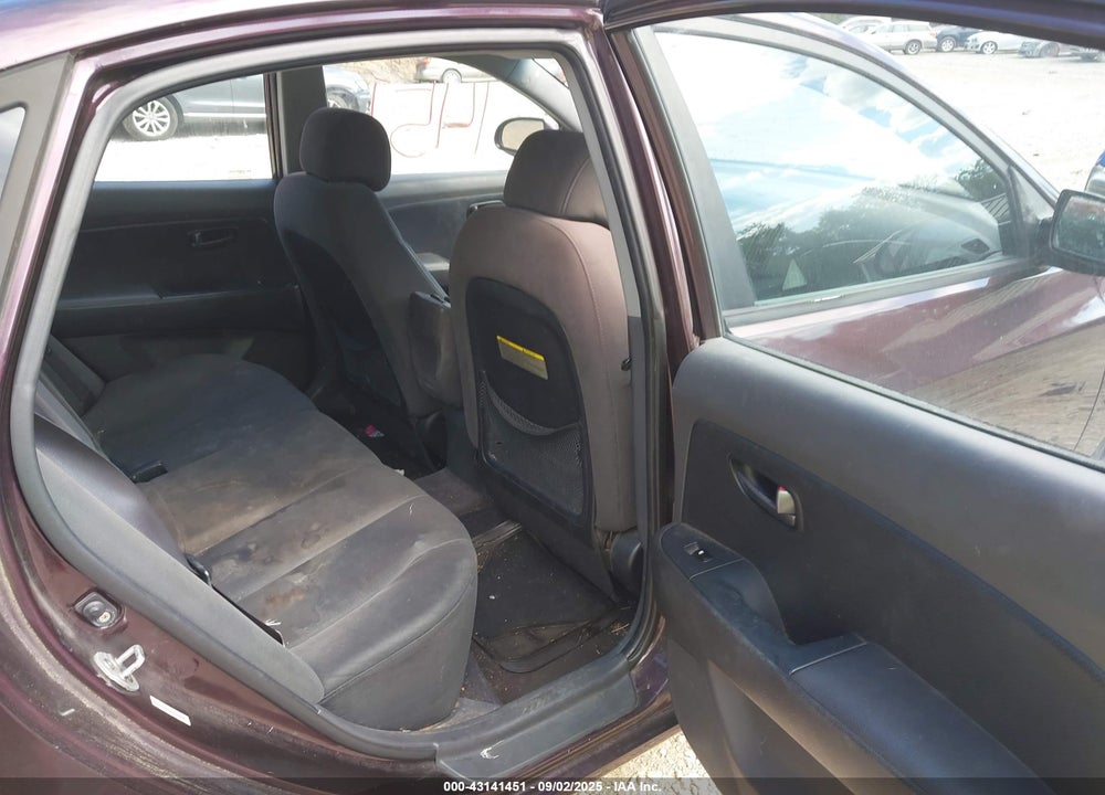 2008 HYUNDAI ELANTRA VIN: KMHDU46D88U539070