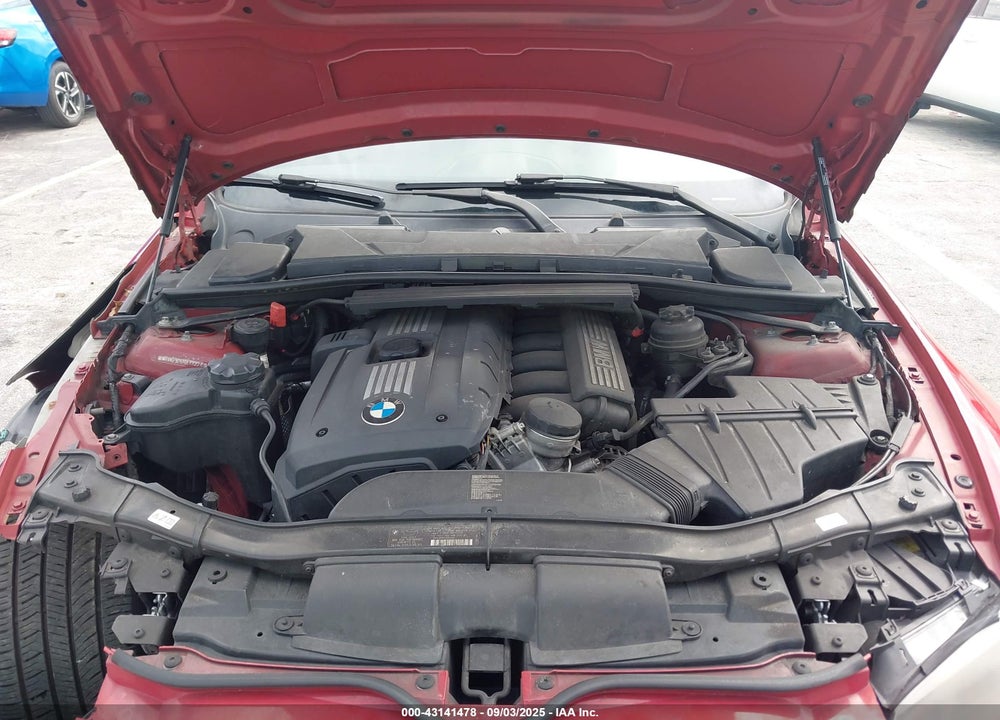2013 BMW 3 SERIES VIN: WBAKE3C57DE772018