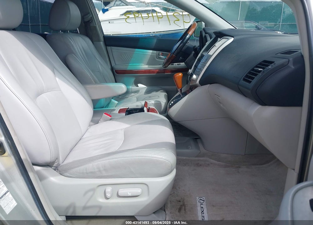 2004 LEXUS RX 330 VIN: JTJHA31U040030928