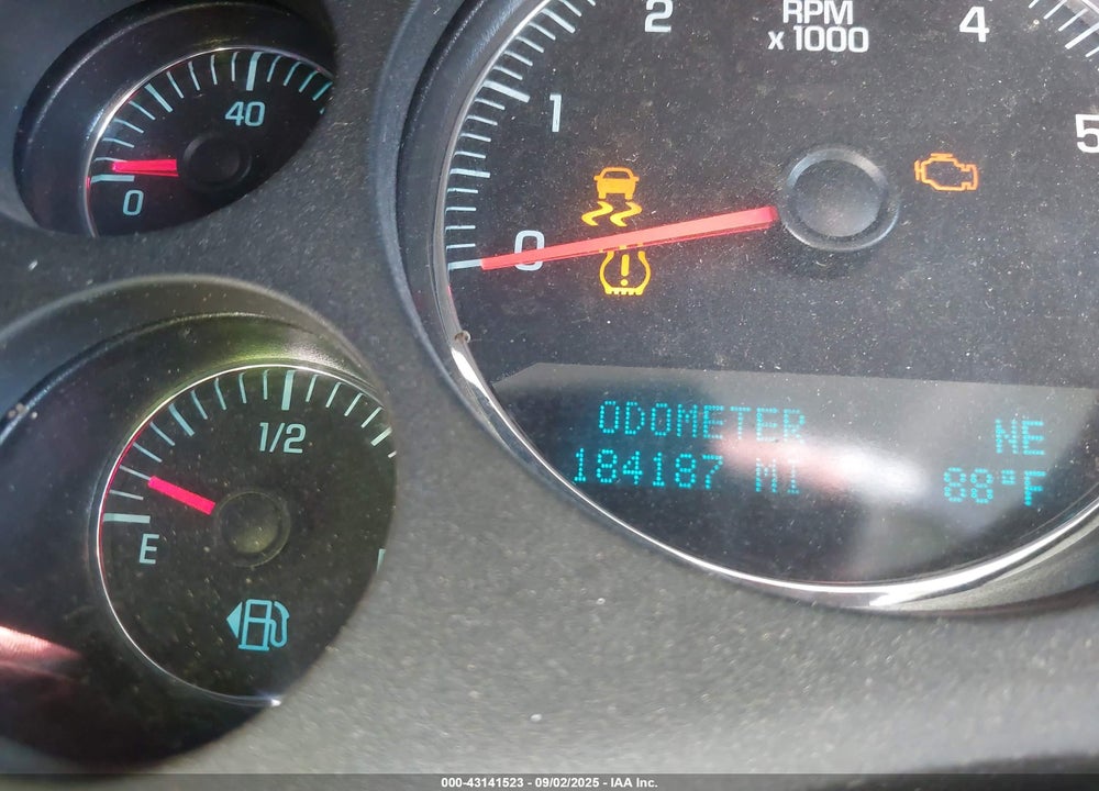 2012 CHEVROLET TAHOE VIN: 1GNLC2E08CR187147