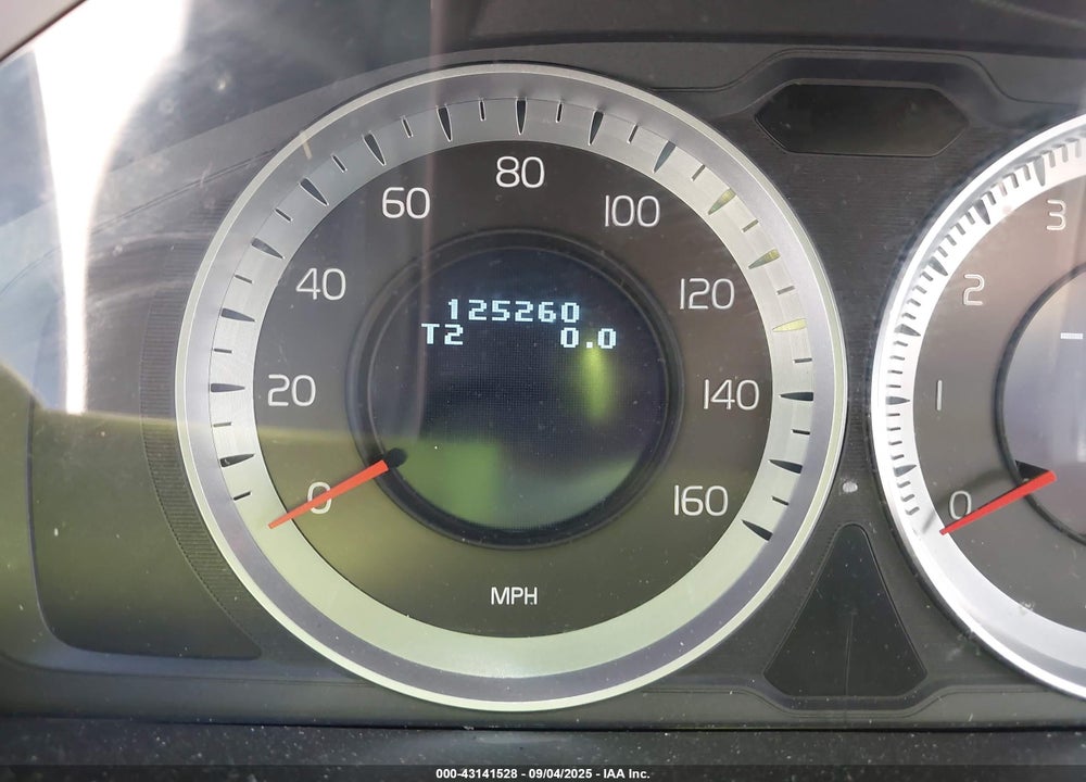 2012 VOLVO XC60 VIN: YV4940DZ9C2253456