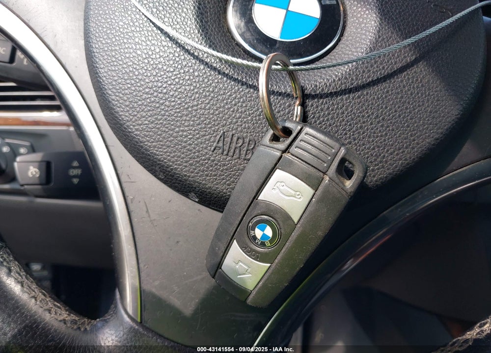 2007 BMW 3 SERIES VIN: WBAWL73567PX49868