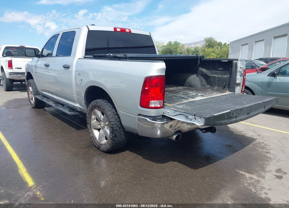2019 RAM 1500 VIN: 1C6RR7KT4KS502487