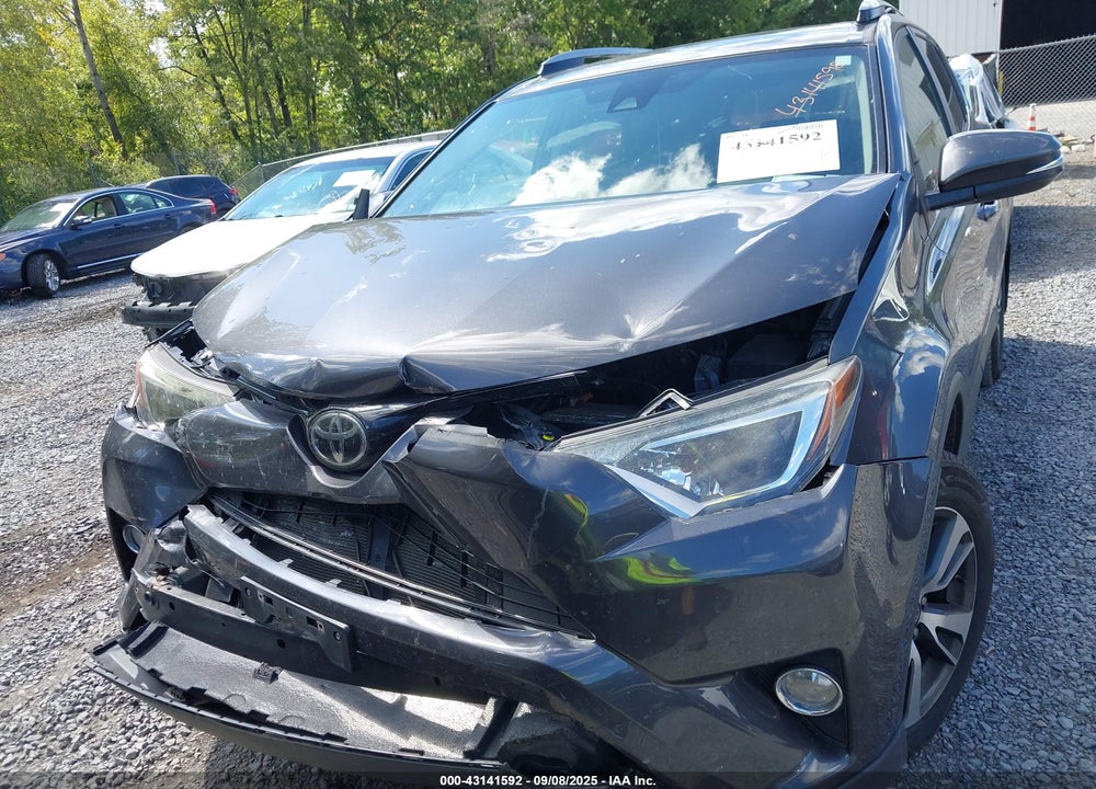 2017 TOYOTA RAV4 VIN: JTMRFREV2HJ171756