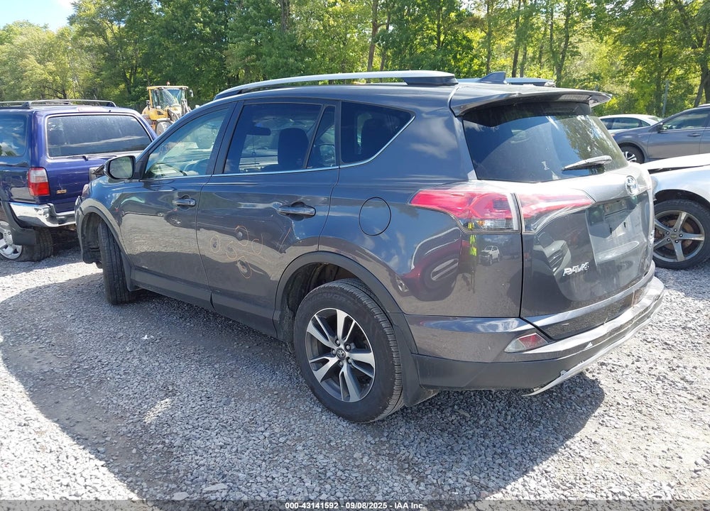 2017 TOYOTA RAV4 VIN: JTMRFREV2HJ171756