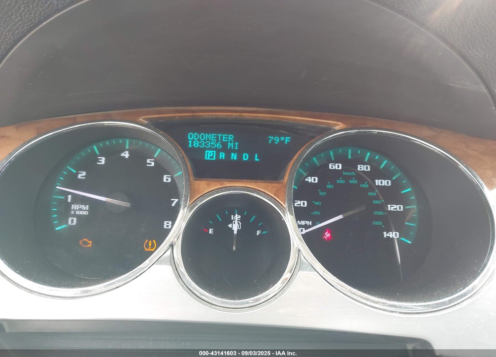 2011 BUICK ENCLAVE VIN: 5GAKVCED8BJ243111