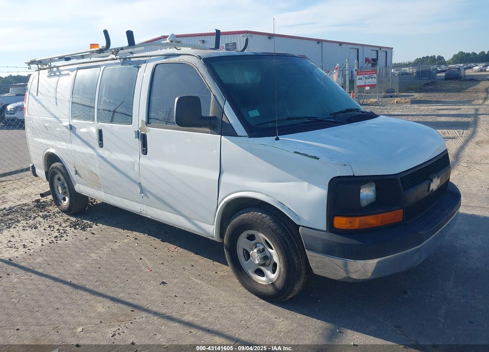 2008 CHEVROLET EXPRESS WORK VAN VIN: 1GCFG15X881225192
