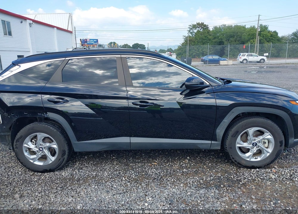 2022 HYUNDAI TUCSON VIN: 5NMJBCAE8NH137625