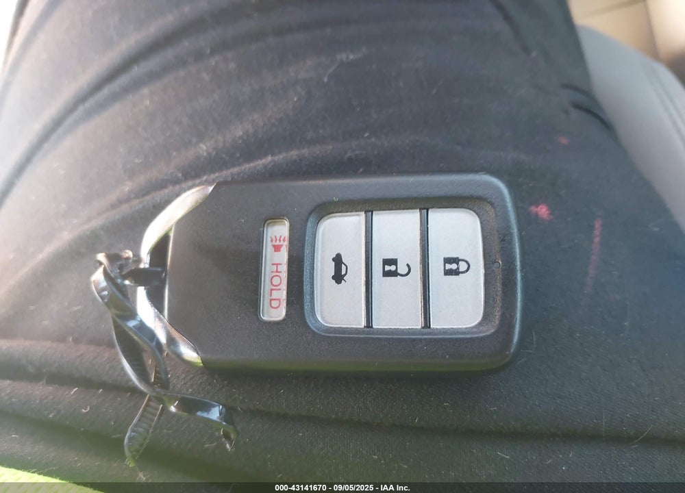 2014 HONDA ACCORD EX-L V-6 VIN: 1HGCR3F80EA035058